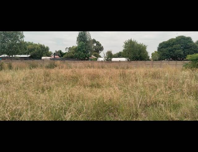 1,005M² VACANT LAND FOR SALE IN RIVERSDALE
